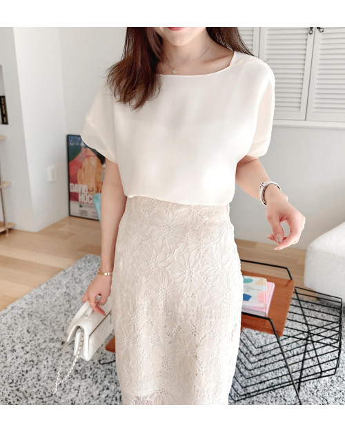 Short Sleeve Chiffon Blouse - Layered