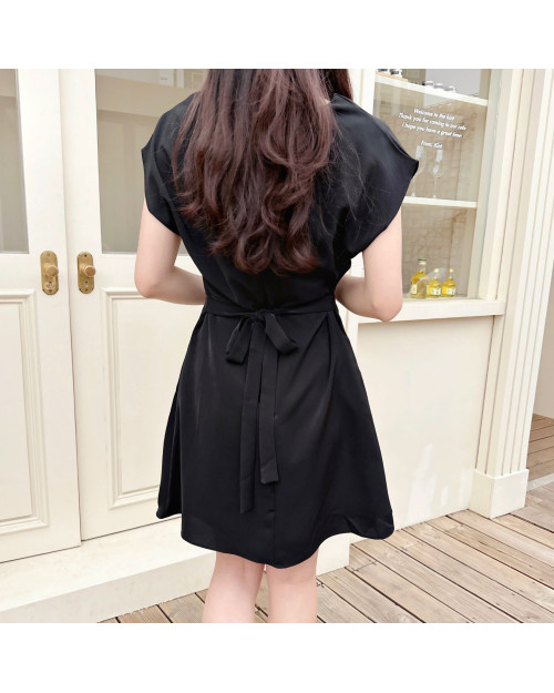 Elegant Simply Black Dress